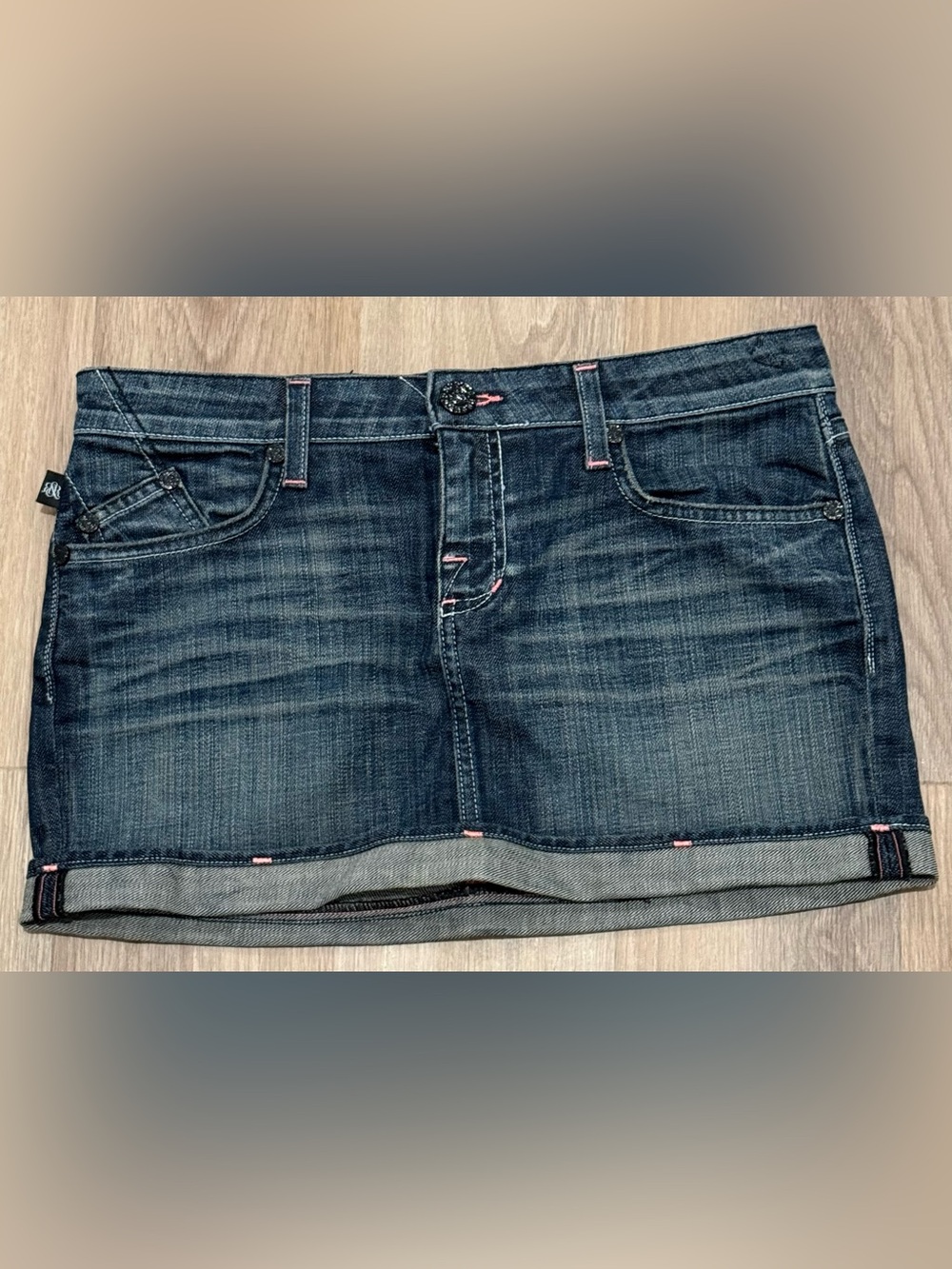 Rock & Republic Tila Denim Mini Skirt Women’s Size 28 Dark Wash Pink Stitch